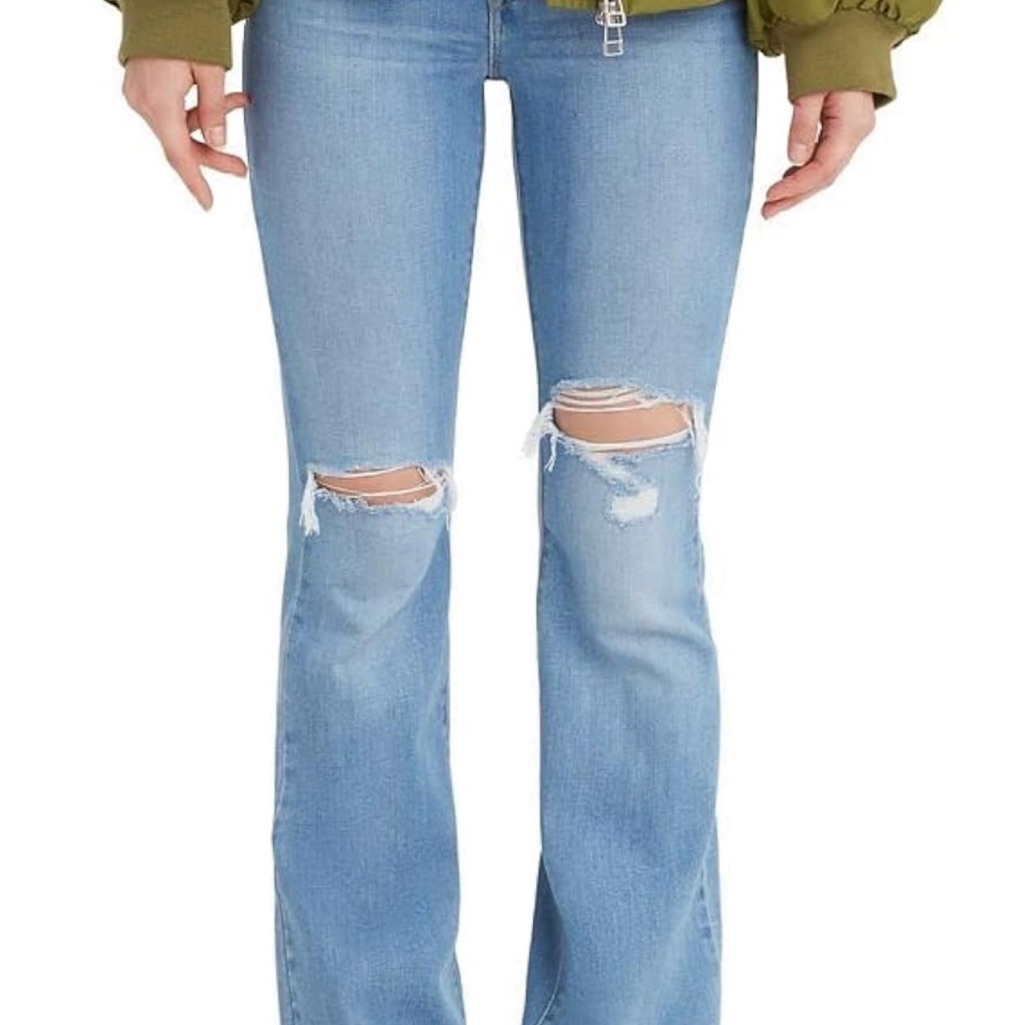 Levis 726